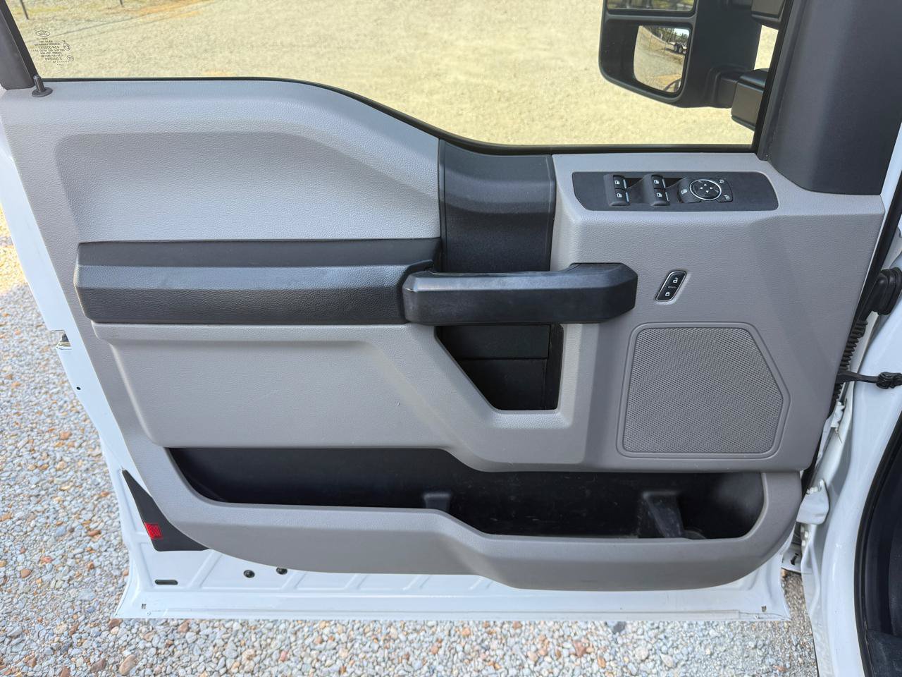 Used 2018 Ford F350 XL w/ Power Equipment Group RWD image 20
