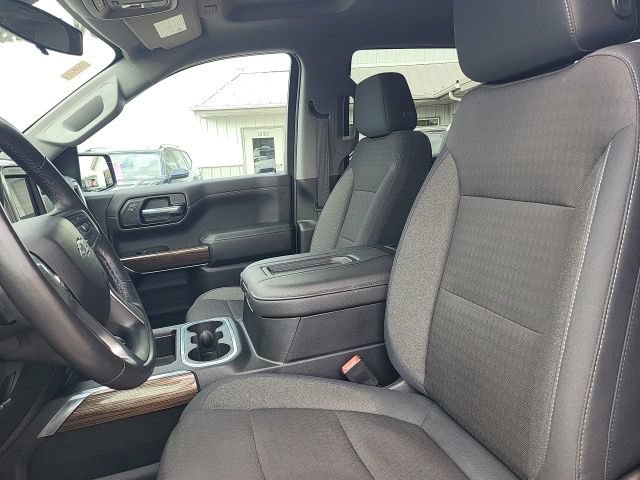 Used 2019 Chevrolet Silverado 1500 LT Trail Boss AWD/4WD image 9