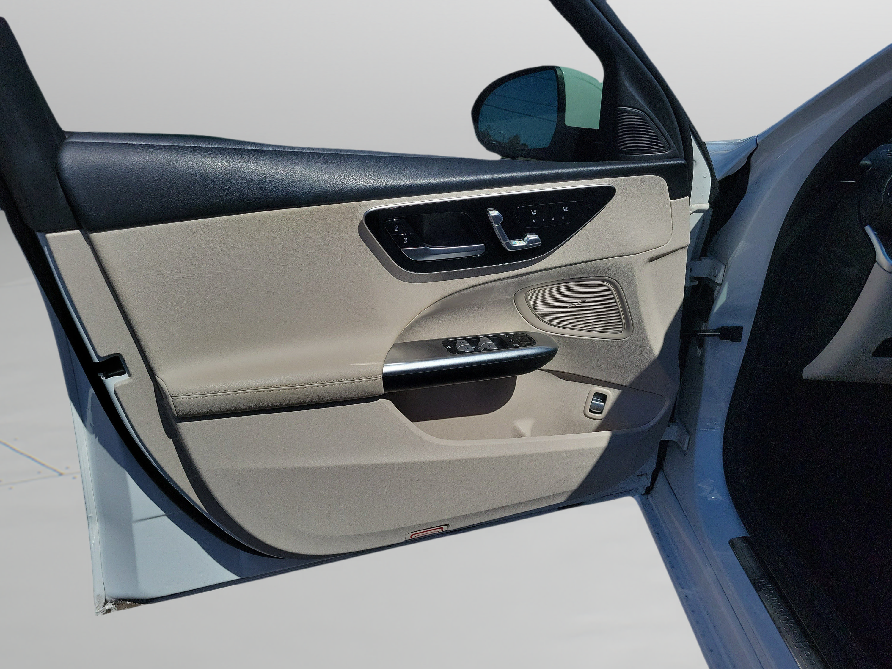 Used 2024 Mercedes-Benz C 300 Sedan image 16