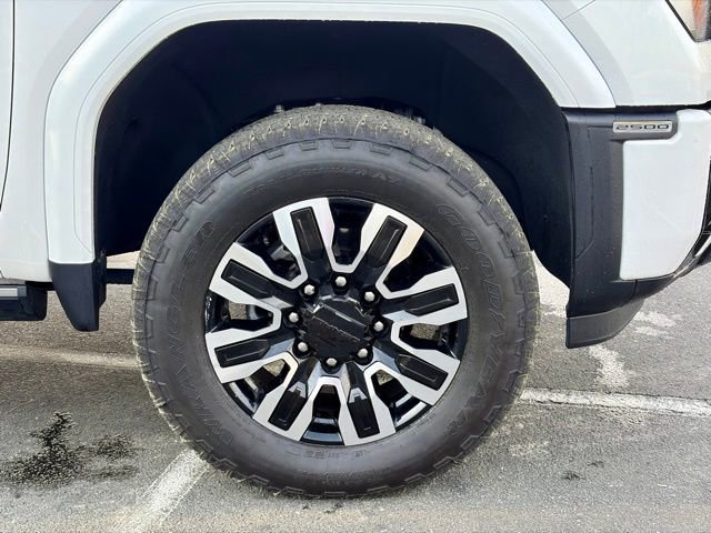 Used 2025 GMC Sierra 2500 Denali Ultimate image 32