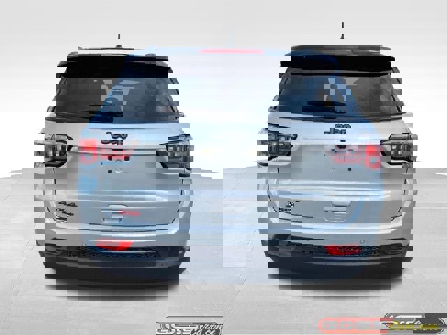 New 2026 Jeep Compass Limited w/ Sun, Sound & Navigation Group image 4