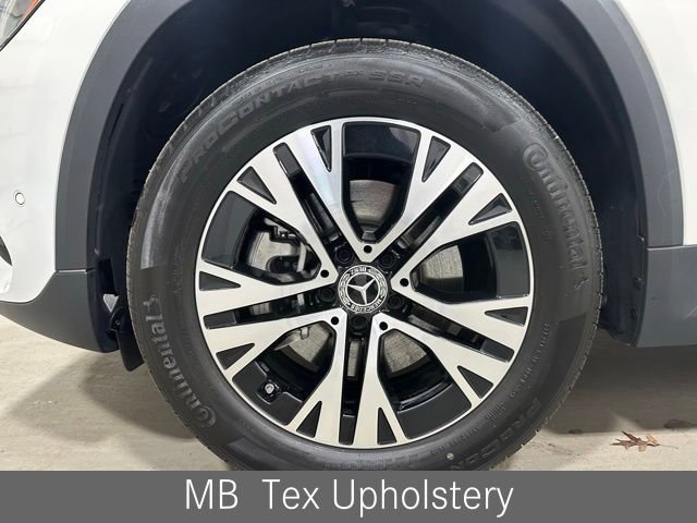 Certified 2025 Mercedes-Benz GLA 250 4MATIC image 24