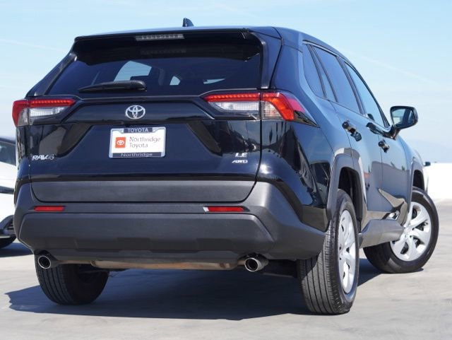Certified 2024 Toyota RAV4 LE AWD/4WD image 5