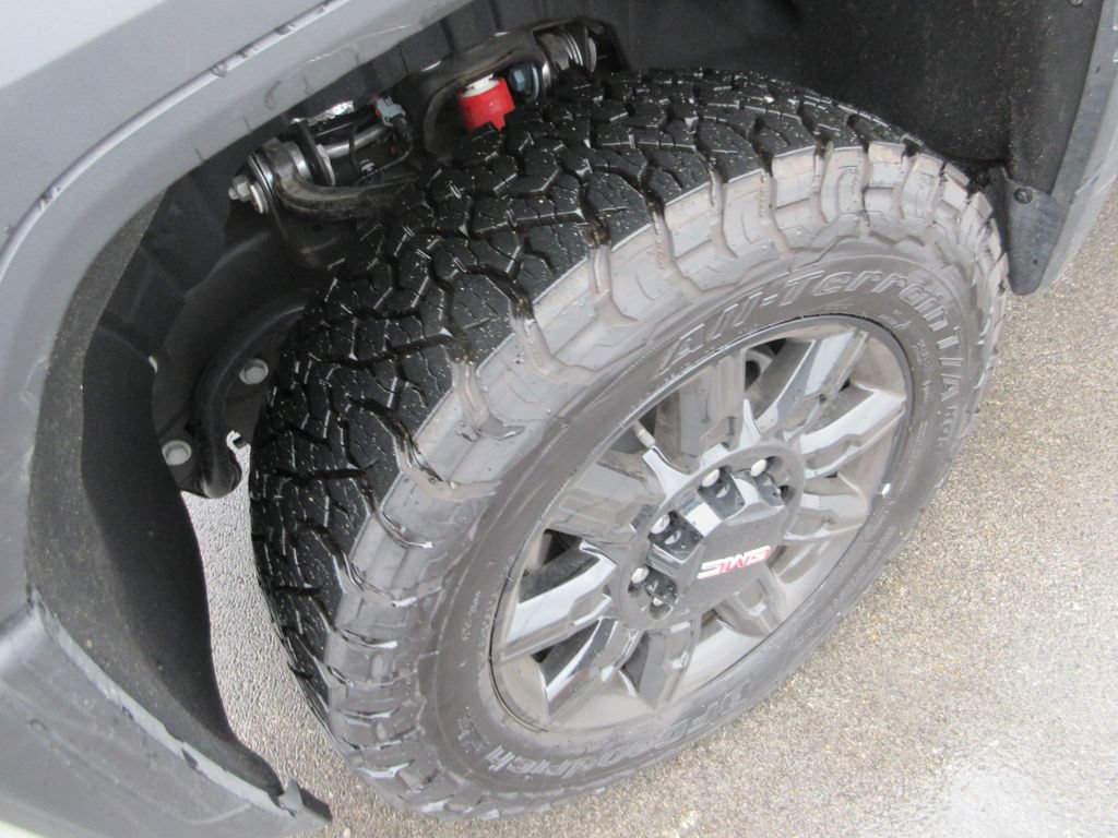 Certified 2026 GMC Sierra 2500 AT4 AWD/4WD image 17