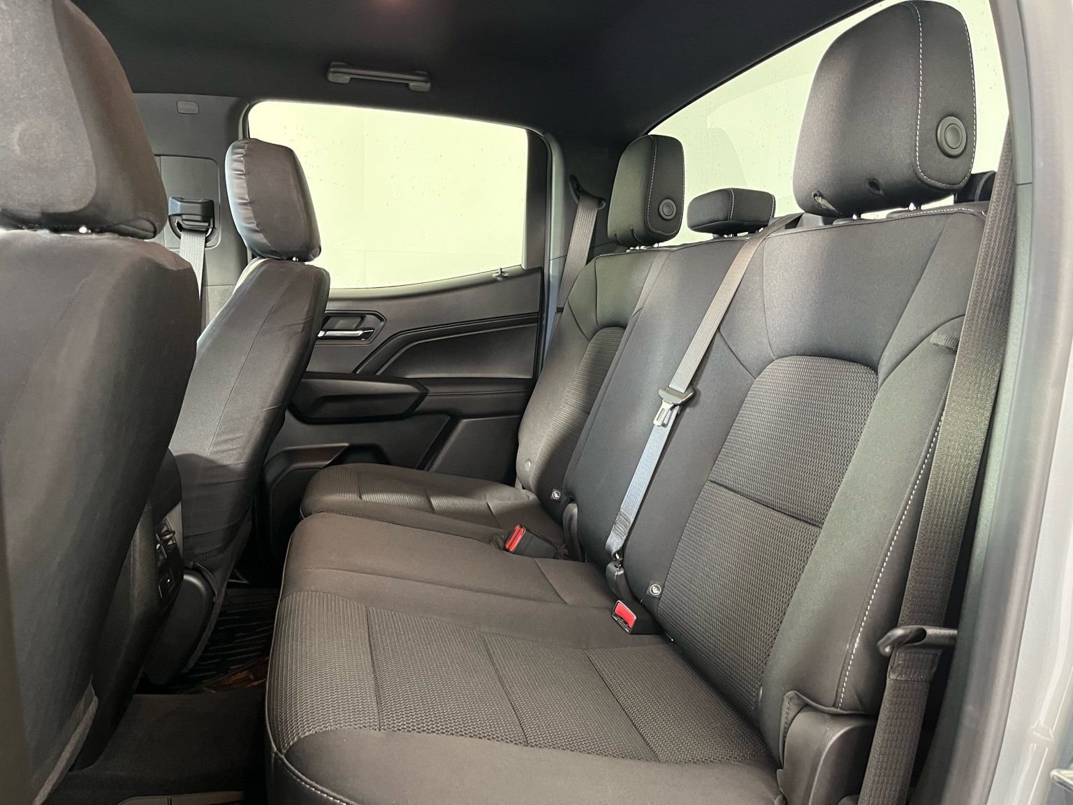 Used 2024 Chevrolet Colorado LT image 12