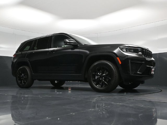 New 2026 Jeep Grand Cherokee Altitude AWD/4WD image 56