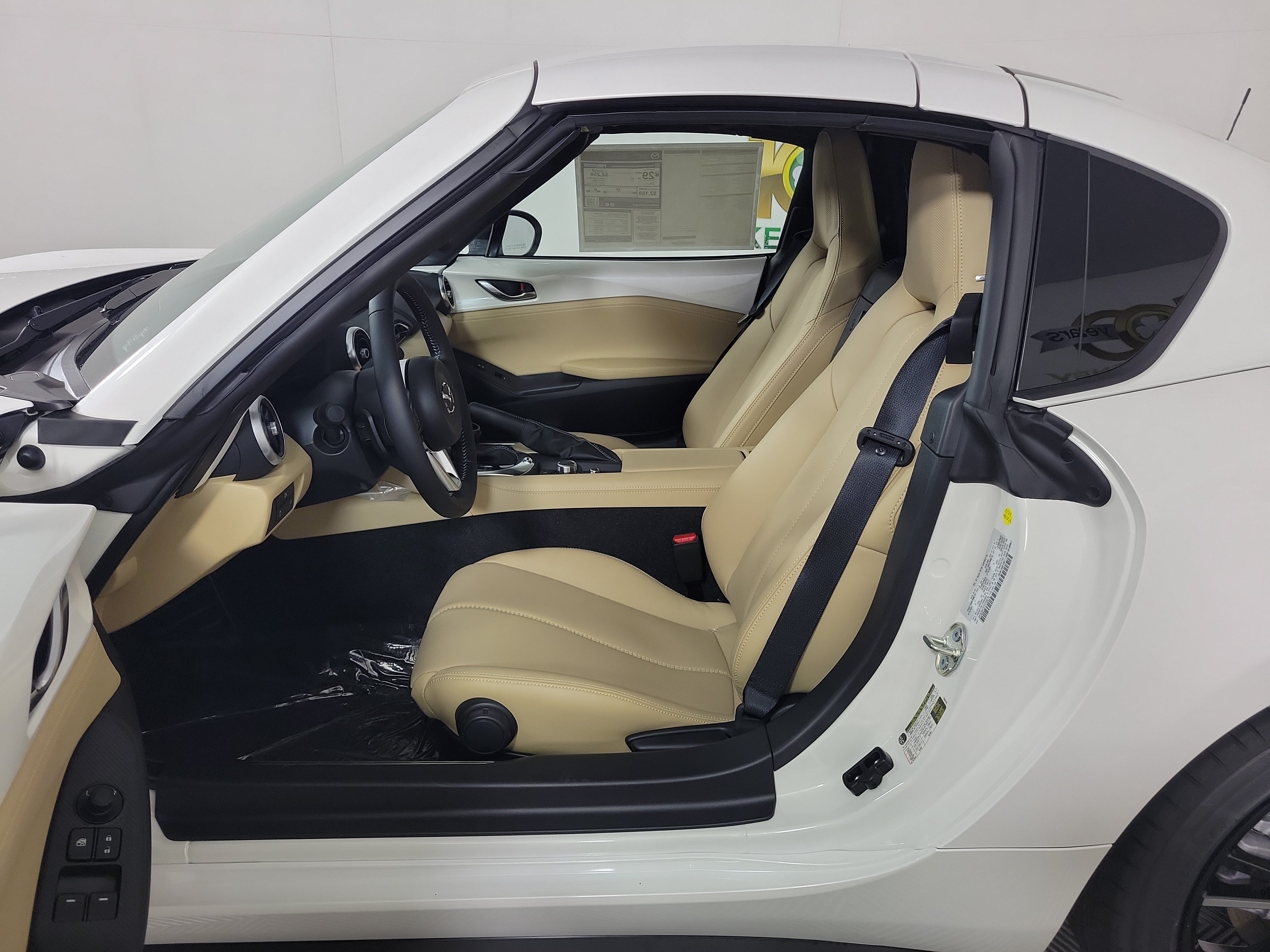 New 2026 MAZDA MX-5 Miata RF Grand Touring RWD image 11