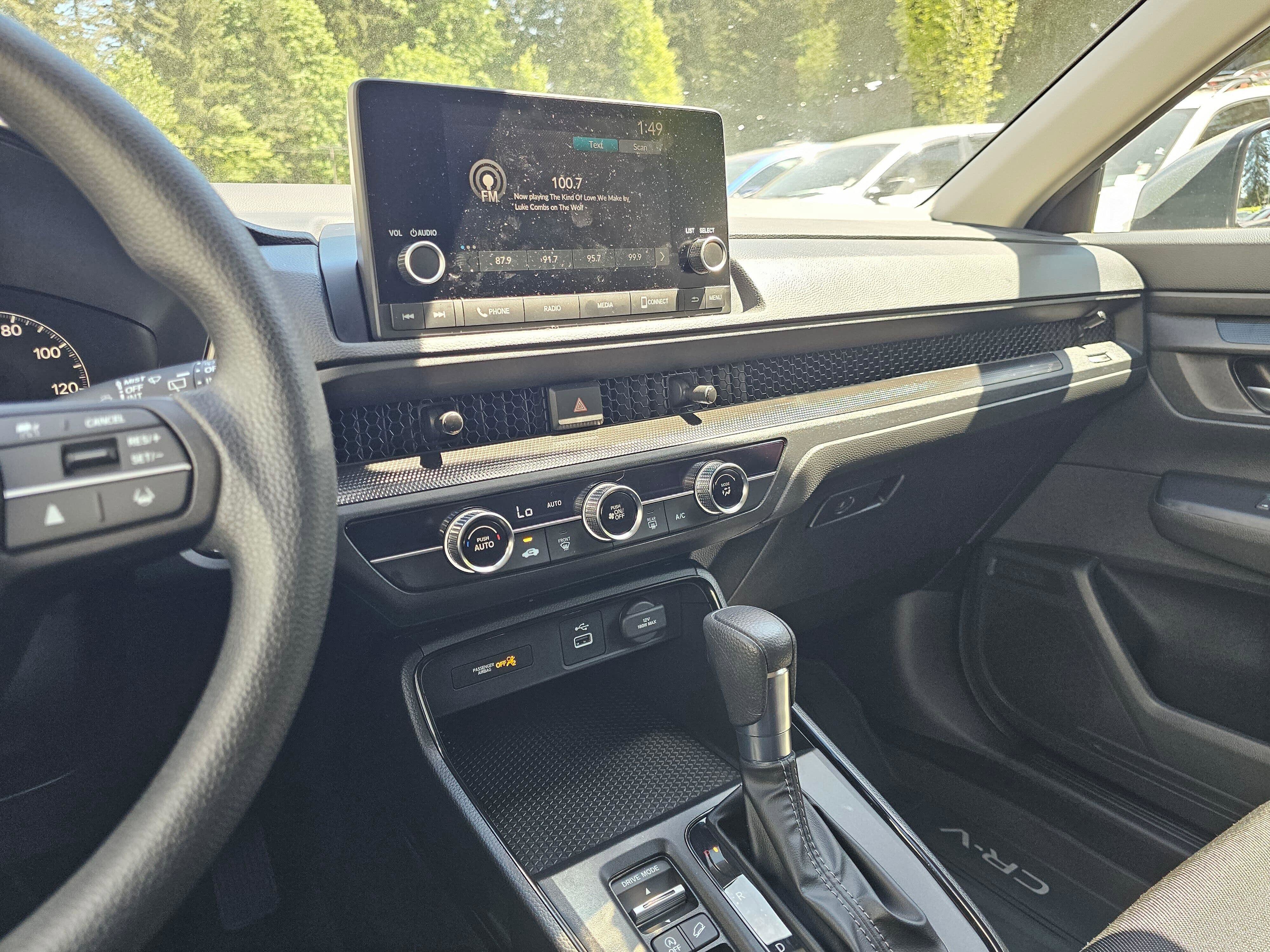 Certified 2025 Honda CR-V LX image 27