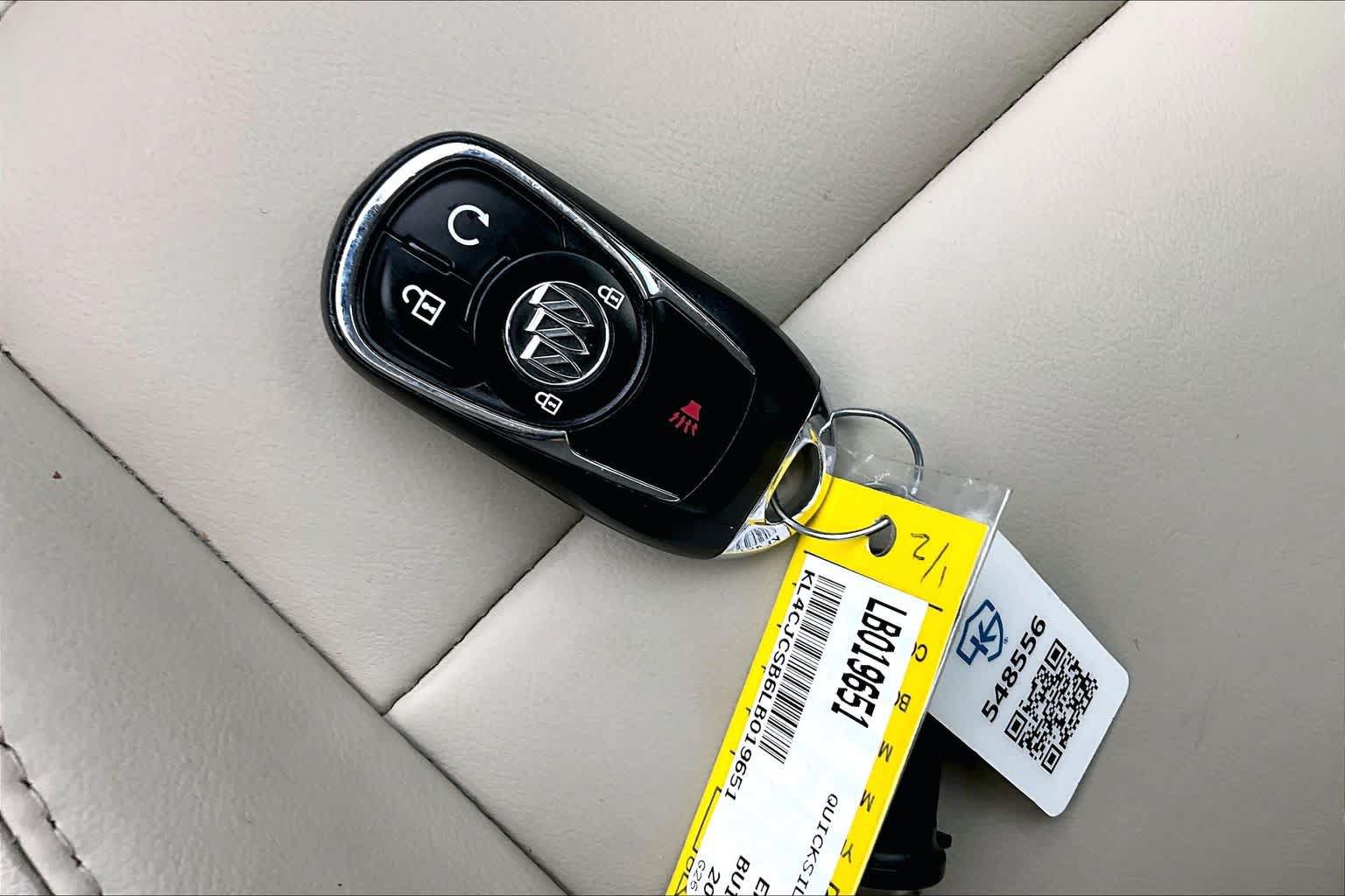 Used 2020 Buick Encore Essence w/ Safety Package II FWD image 15
