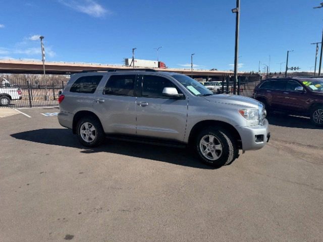 Used 2017 Toyota Sequoia SR5 w/ Premium Package AWD/4WD image 17