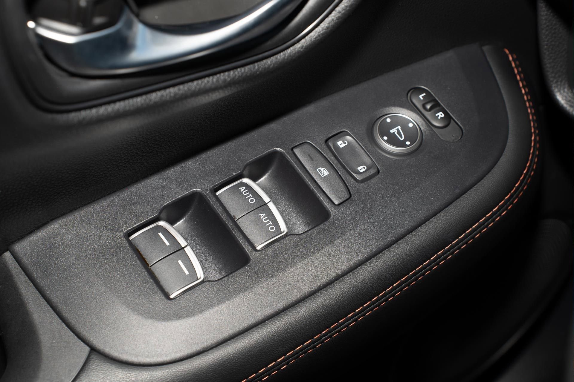 Used 2024 Honda HR-V Sport image 25