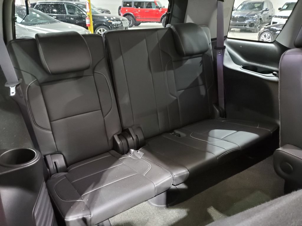 Used 2016 GMC Yukon SLT w/ Open Road Package AWD/4WD image 25