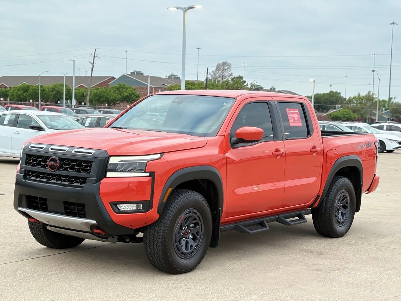 Certified 2025 Nissan Frontier PRO-4X image 3