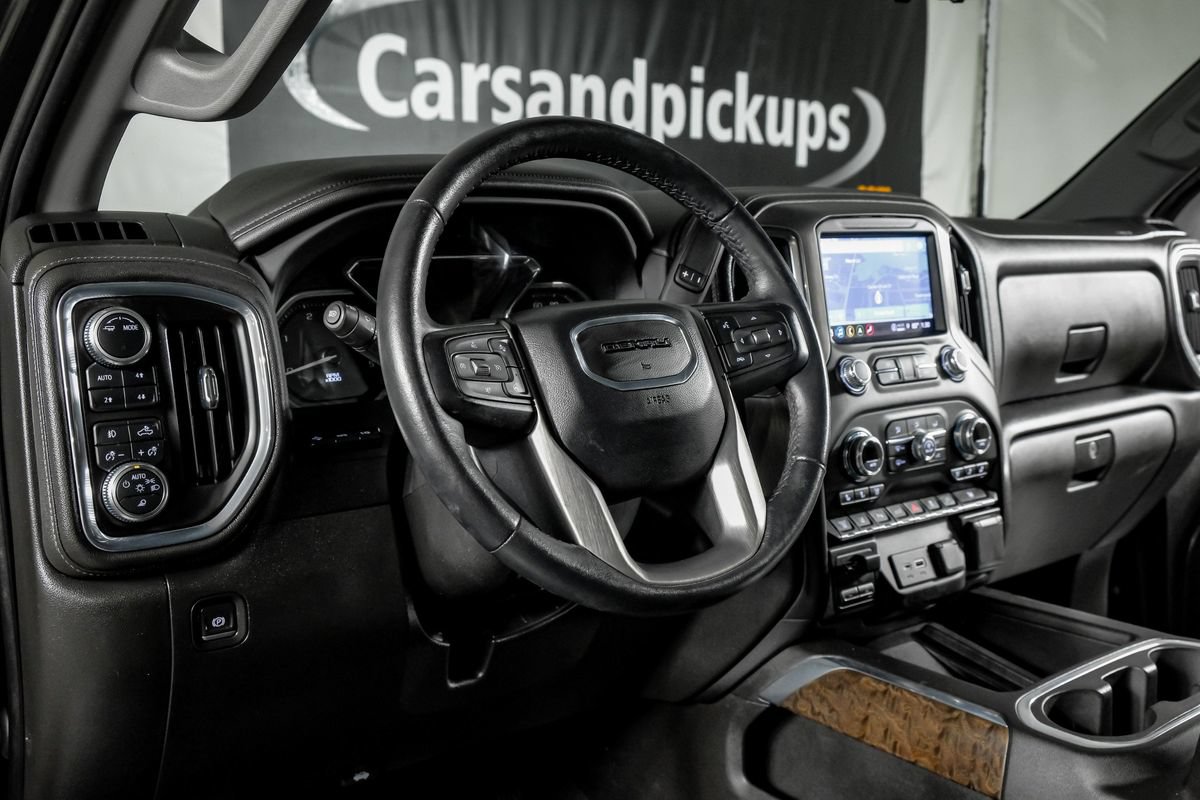 Used 2023 GMC Sierra 3500 Denali w/ Denali Ultimate Package AWD/4WD image 16