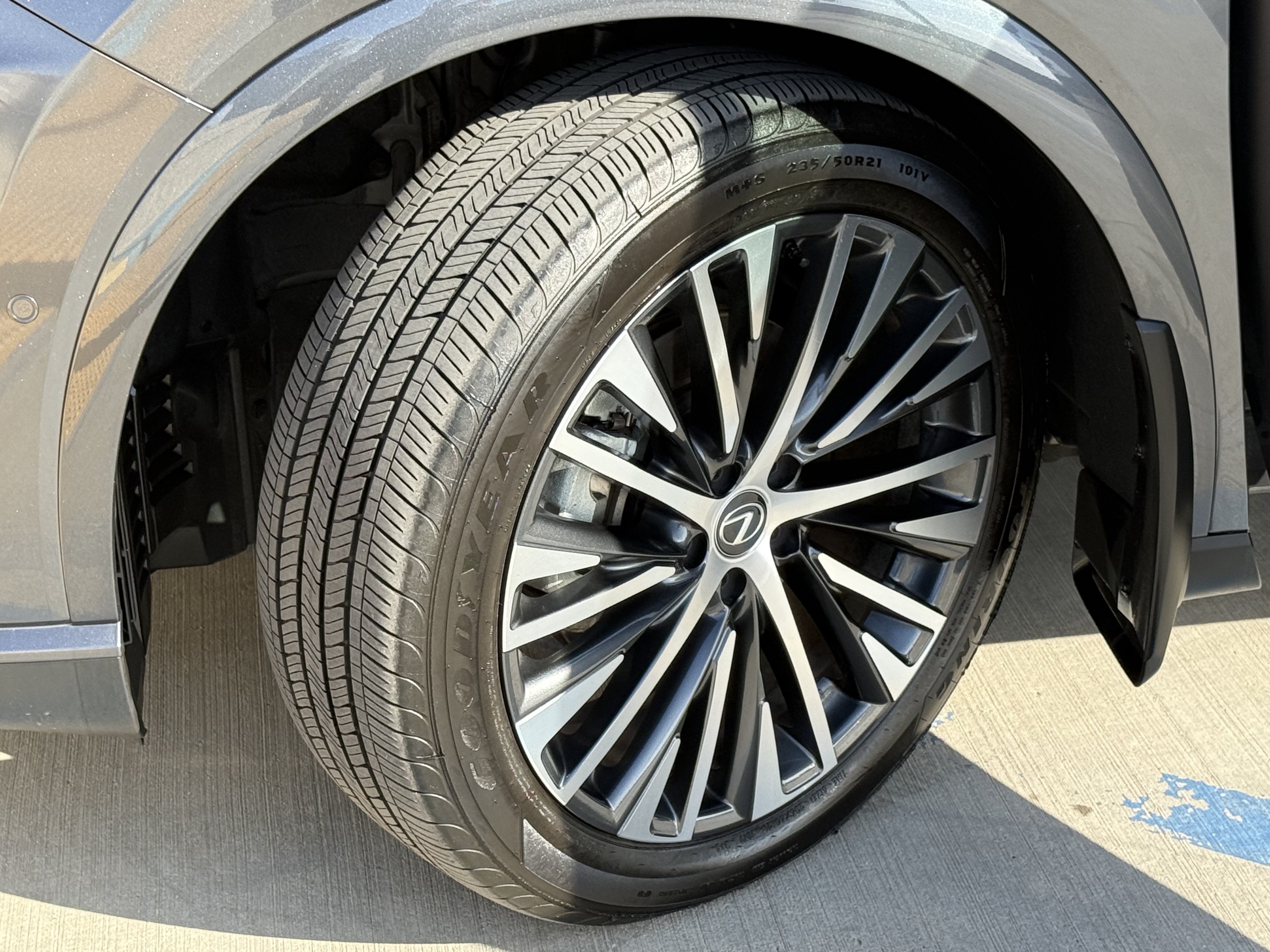 Certified 2025 Lexus RX 350 w/ Convenience Package AWD/4WD image 16