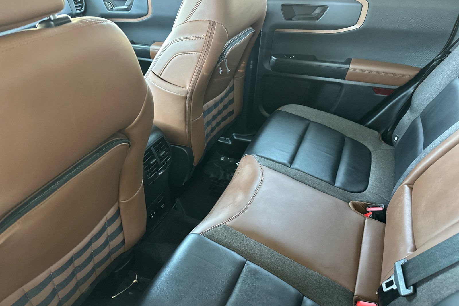Used 2023 Ford Bronco Sport Outer Banks AWD/4WD image 13