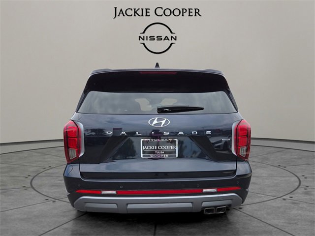Used 2024 Hyundai Palisade Limited image 4