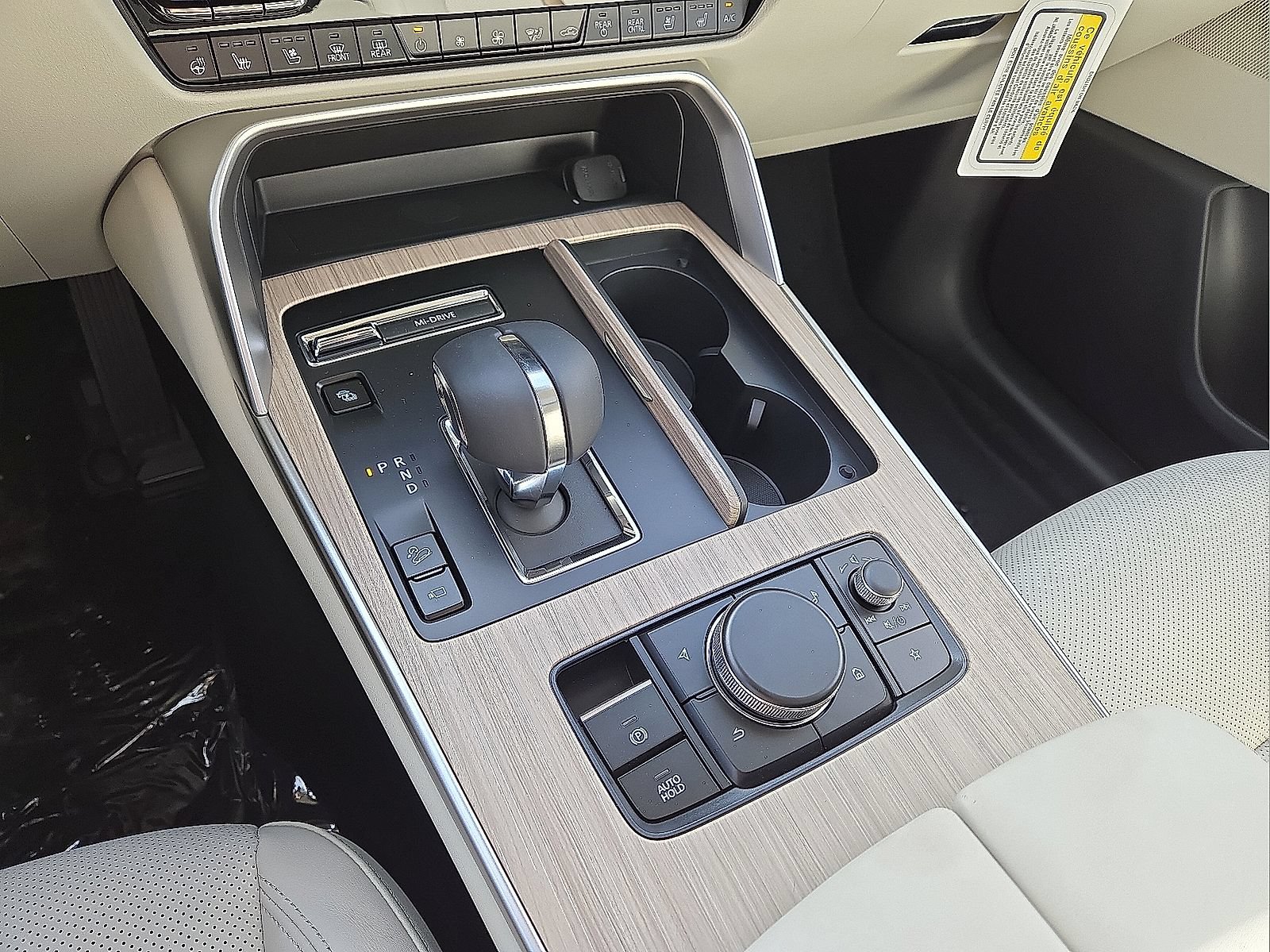 New 2026 MAZDA CX-90 Plug-In Hybrid w/ Premium Plus AWD/4WD image 30