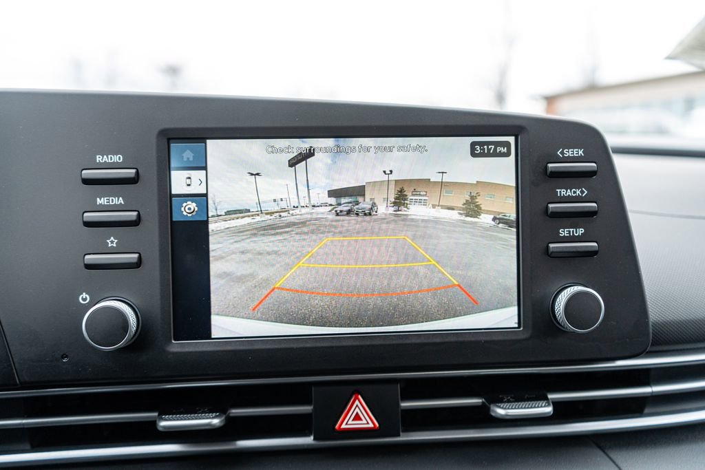 Certified 2025 Hyundai Elantra Blue image 35