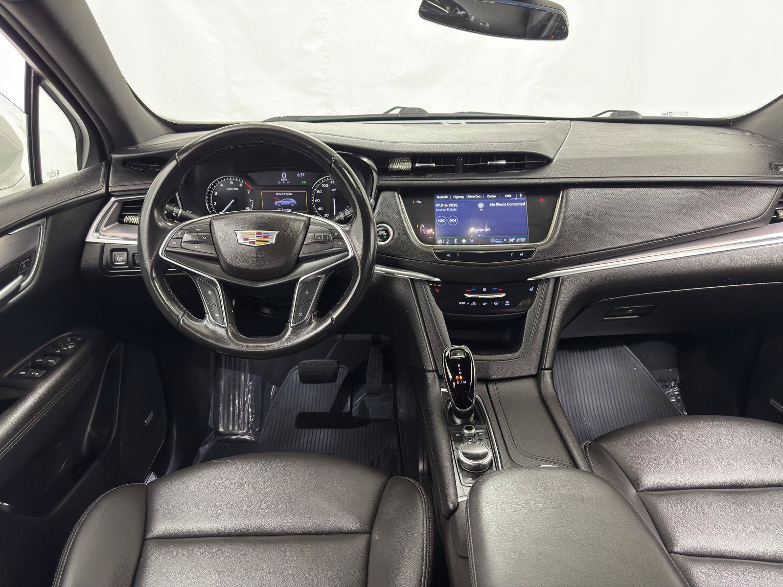 Used 2023 Cadillac XT5 Luxury AWD/4WD image 32