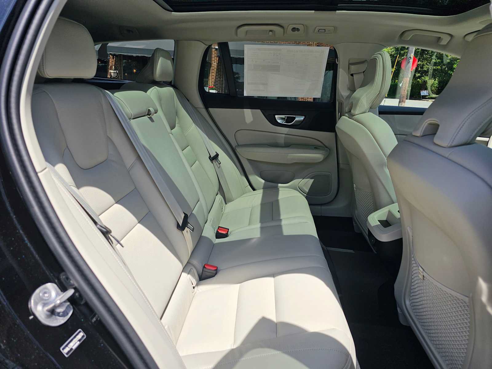 New 2026 Volvo V60 B5 Cross Country Plus w/ Protection Package Premier AWD/4WD image 14