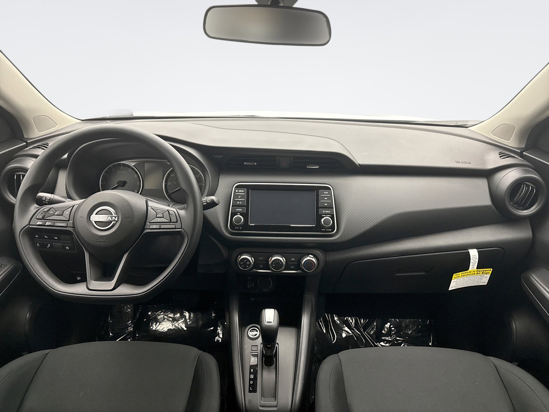 Used 2025 Nissan Kicks Play S image 14