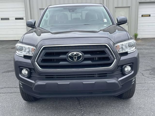 Used 2023 Toyota Tacoma SR5 w/ SR5 Appearance Package RWD image 4