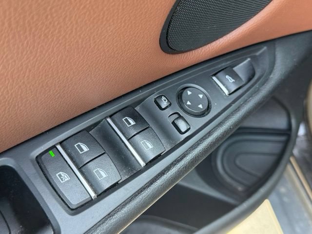 Used 2018 BMW X5 sDrive35i RWD image 12