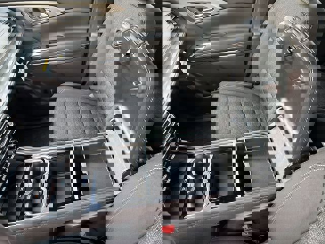 New 2026 Chevrolet Traverse LT w/ Midnight/Sport Edition image 22