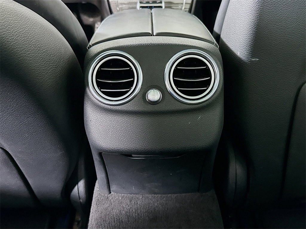 Used 2016 Mercedes-Benz C 63 AMG S image 32