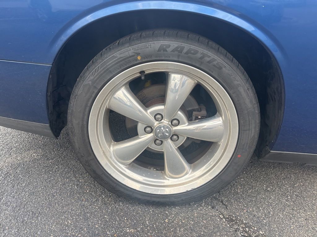 Used 2010 Dodge Challenger R/T RWD image 10