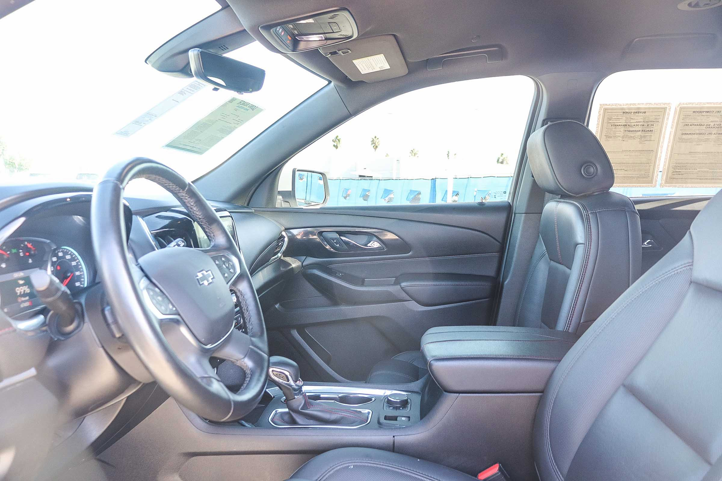 Used 2023 Chevrolet Traverse RS w/ LPO, Cargo Package image 18