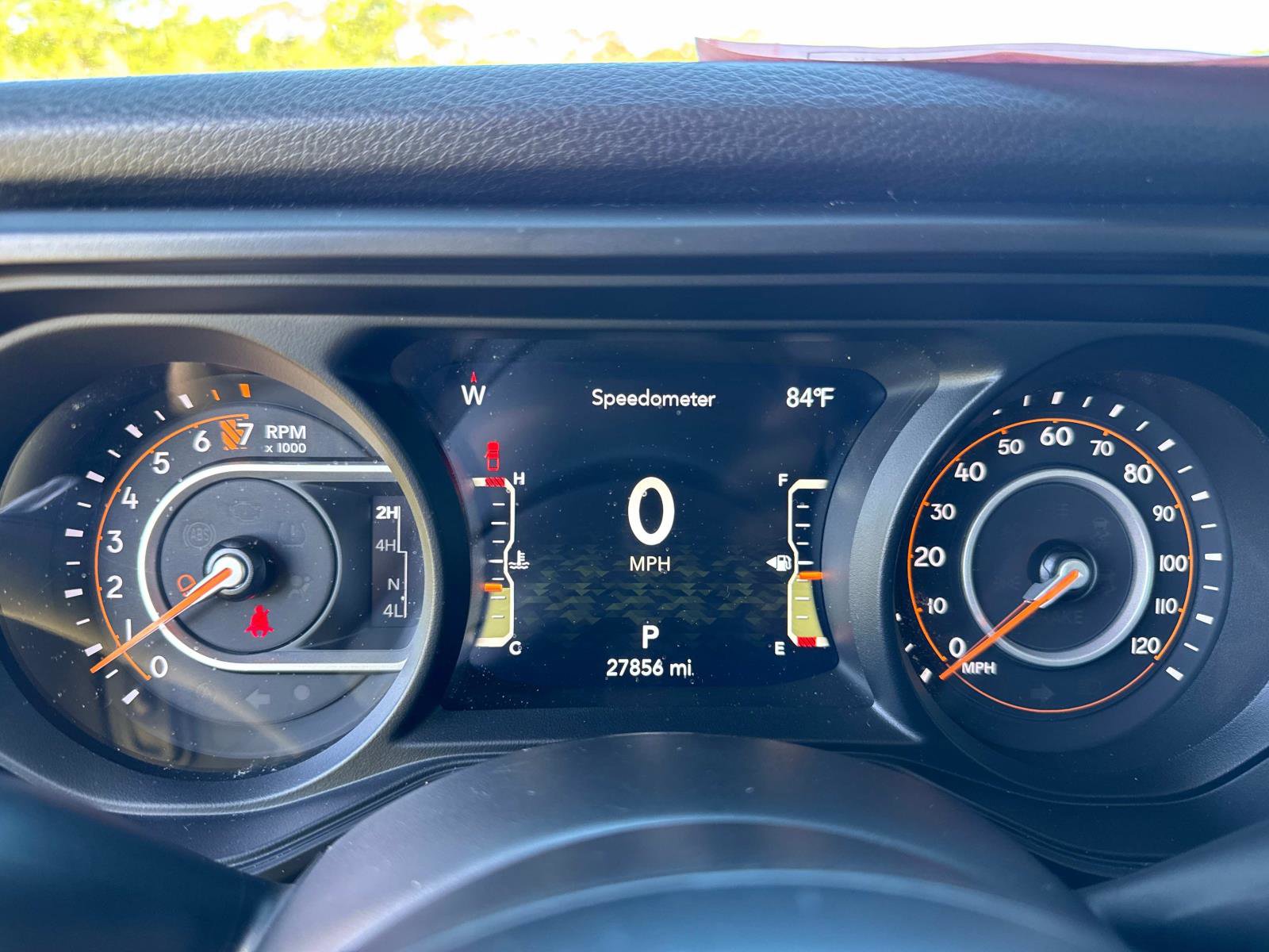 Certified 2024 Jeep Gladiator Sport AWD/4WD image 29