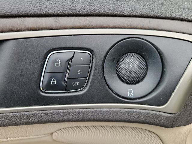 Used 2020 Lincoln MKZ Reserve w/ Elements Package AWD/4WD image 11