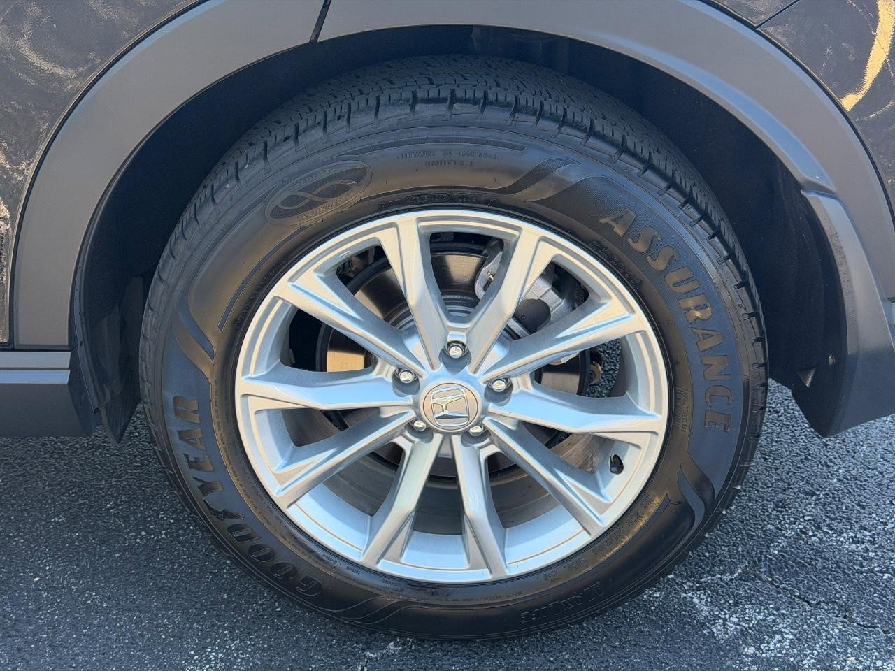 Used 2024 Honda CR-V EX-L image 11