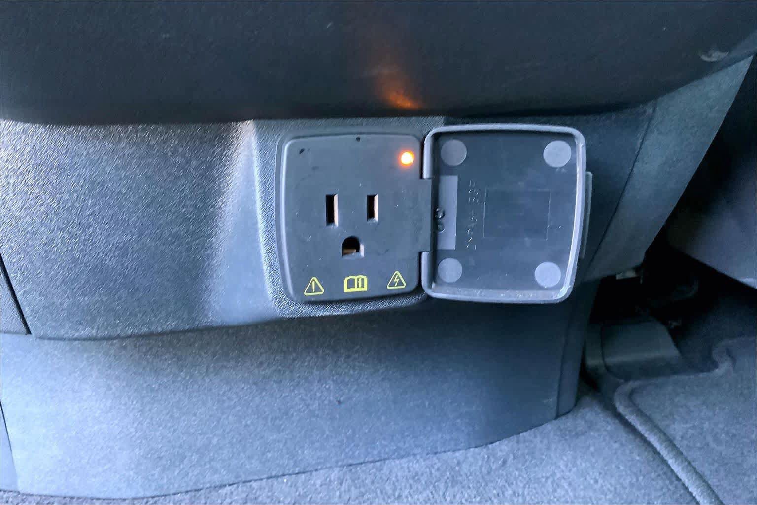 Certified 2025 Ford Expedition Active RWD image 34