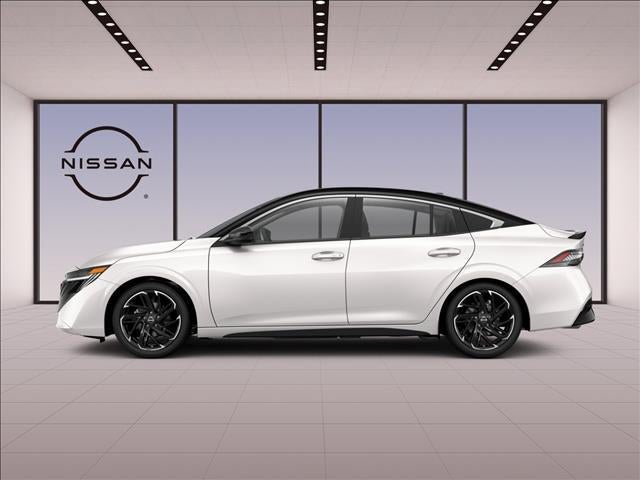 New 2026 Nissan Sentra SR w/ Floor Mat Package FWD image 8