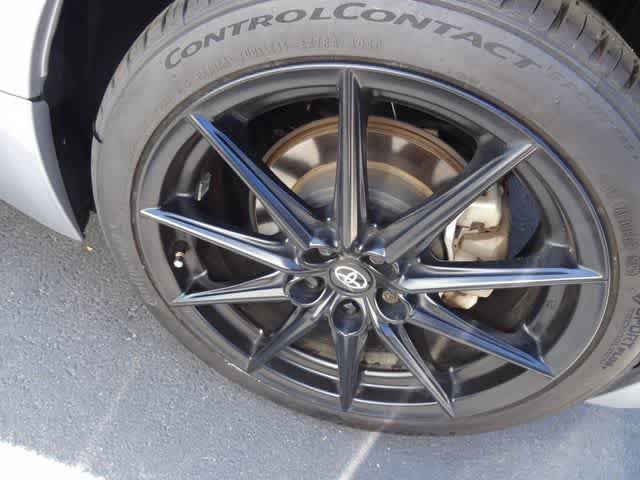 Used 2022 Toyota GR86 Premium RWD image 13
