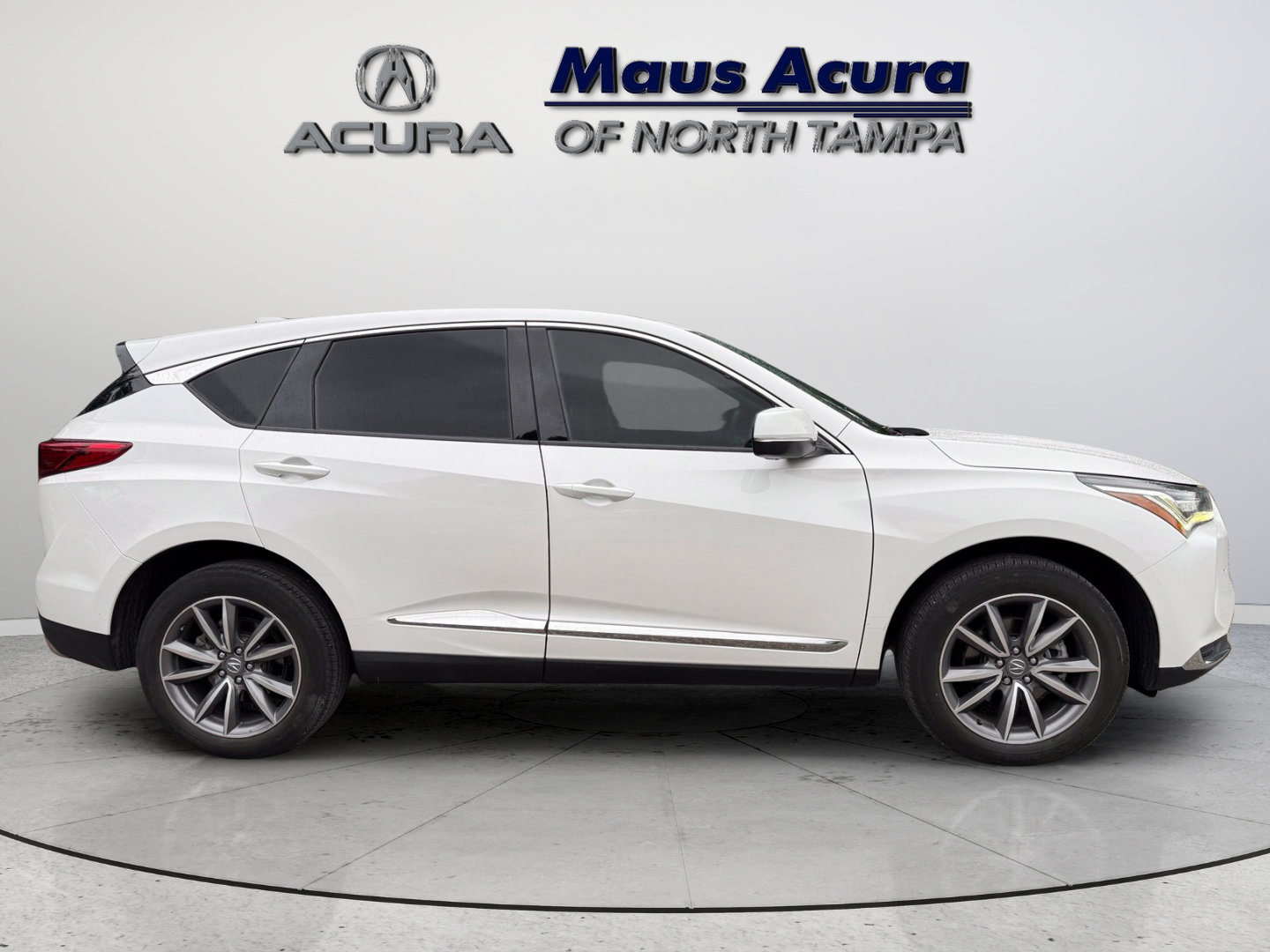 Used 2023 Acura RDX w/ Technology Package FWD image 9