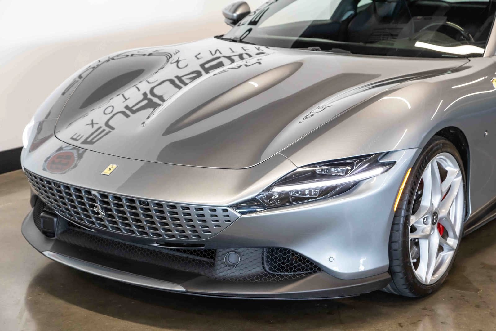 Used 2021 Ferrari Roma RWD image 20