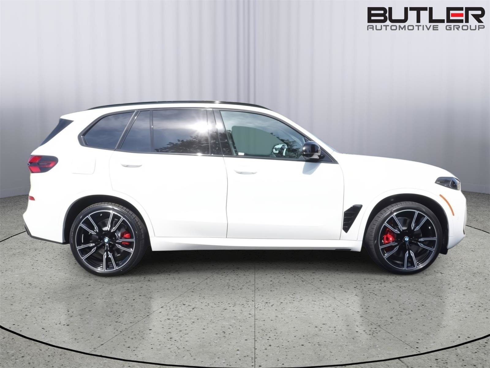 New 2026 BMW X5 M60i AWD/4WD image 8