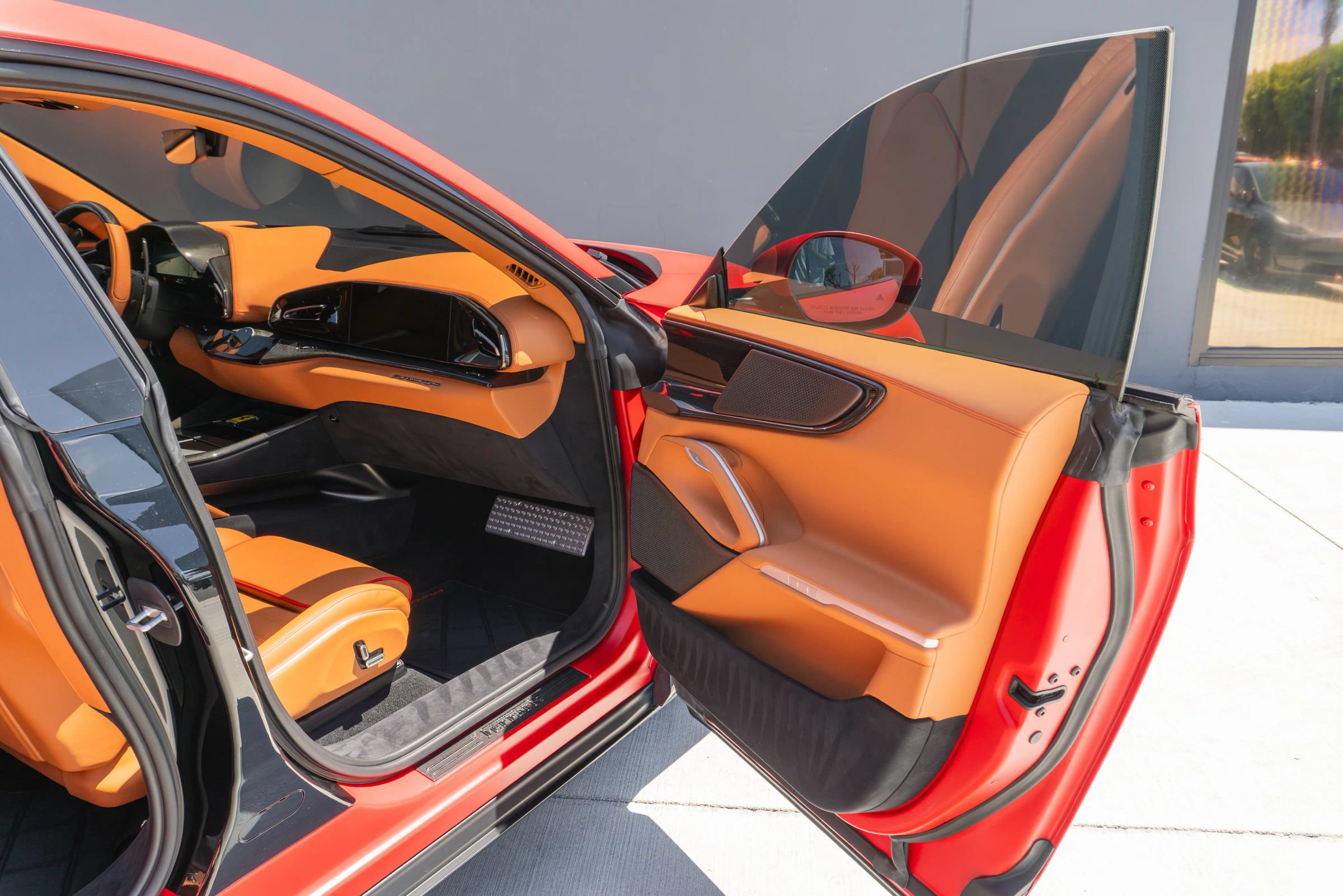 Used 2024 Ferrari Purosangue AWD/4WD image 71