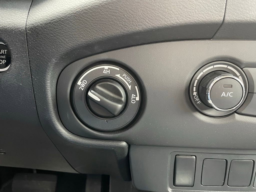 Used 2024 Nissan Frontier S w/ Tow Package image 39