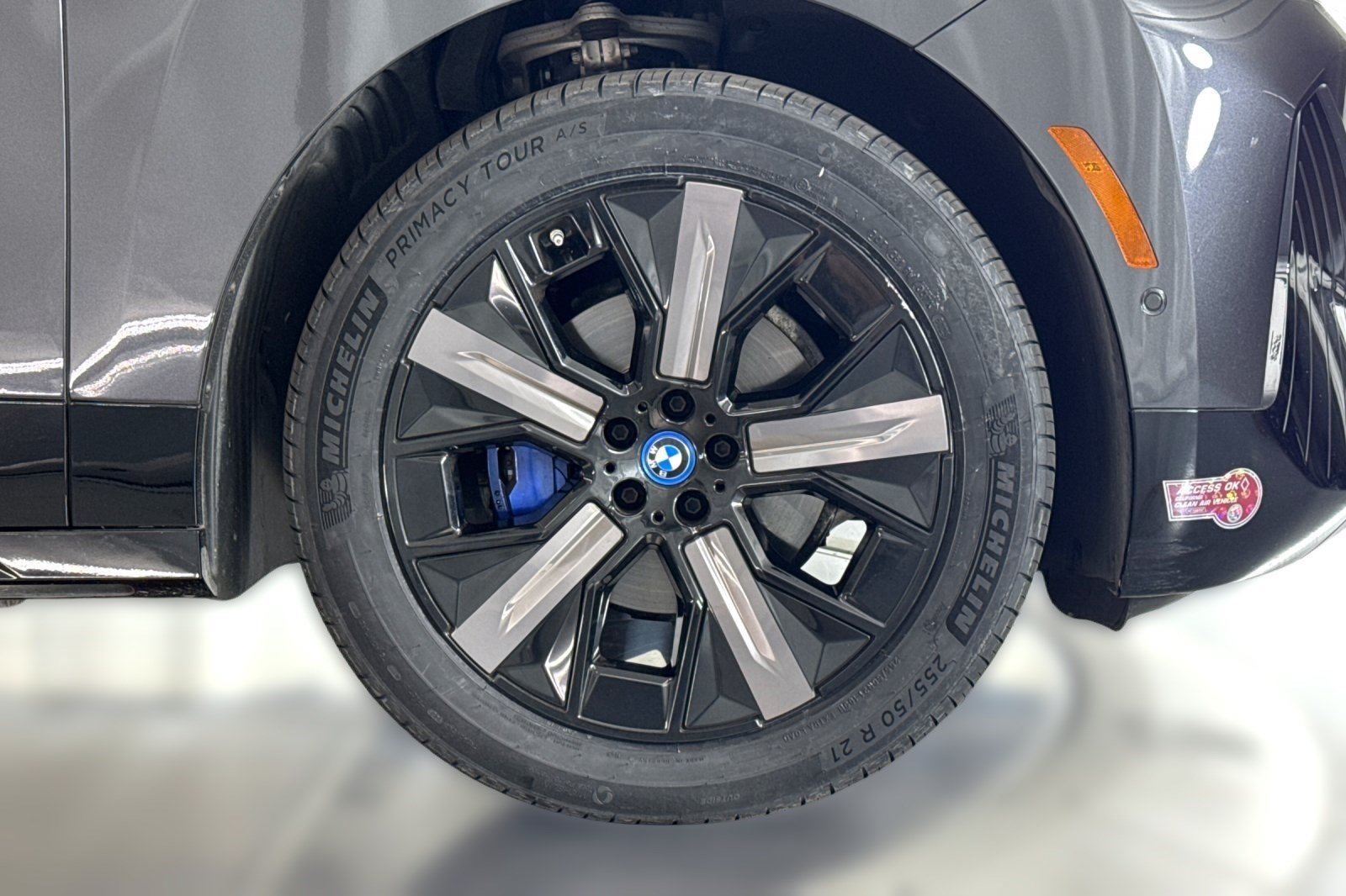 Certified 2024 BMW iX xDrive50 w/ Sport Package AWD/4WD image 13