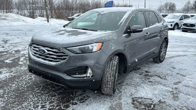 Certified 2023 Ford Edge Titanium w/ Class II Trailer Tow Package image 7
