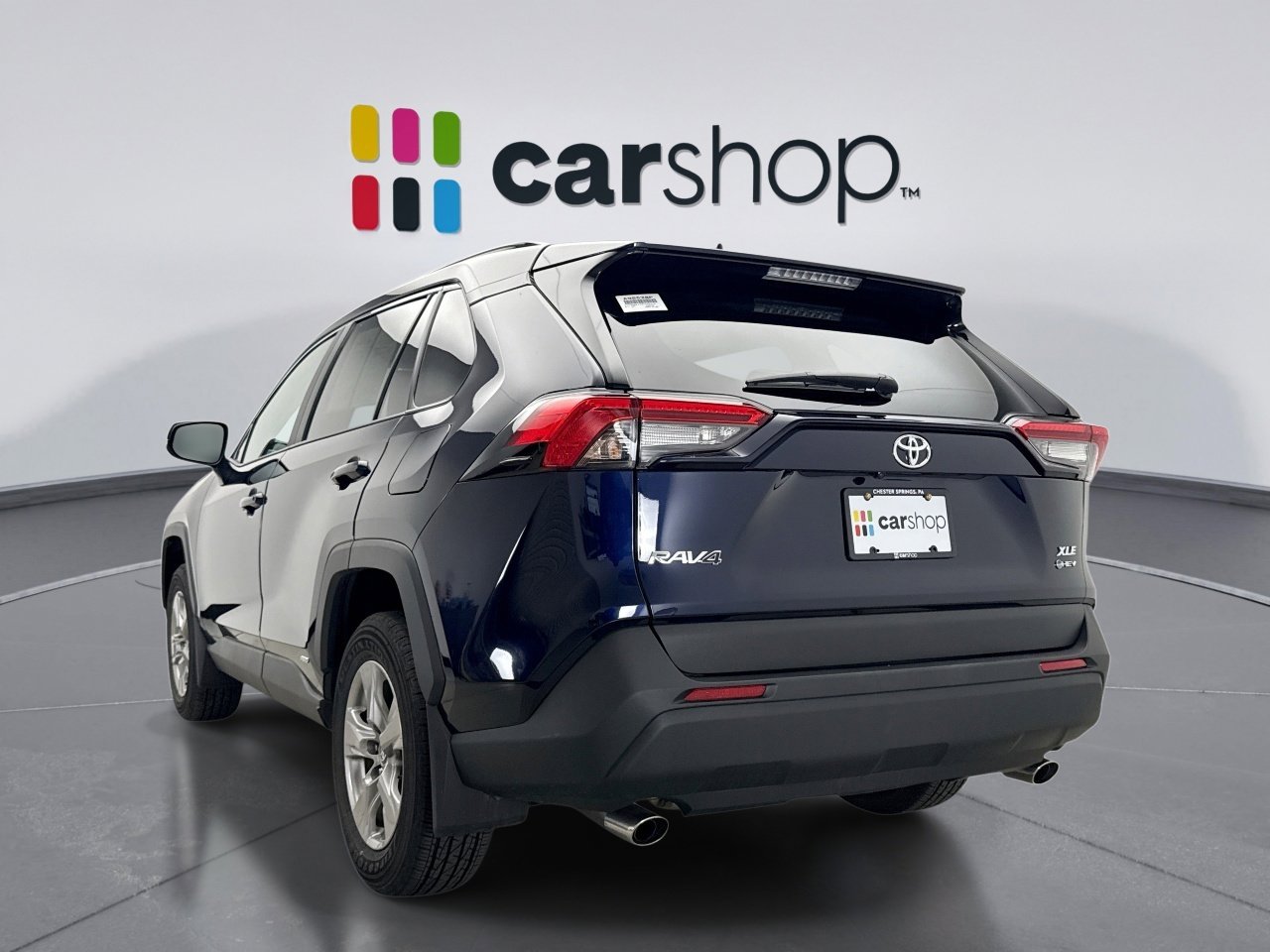 Used 2025 Toyota RAV4 XLE w/ Convenience Package AWD/4WD image 3