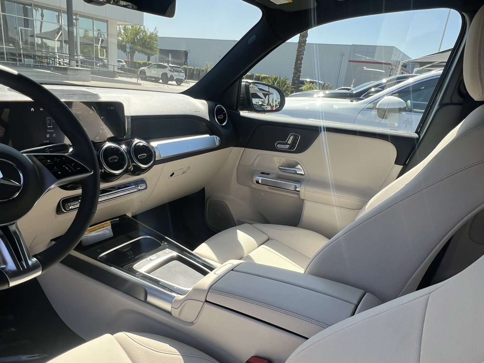 New 2026 Mercedes-Benz GLB 250 image 16
