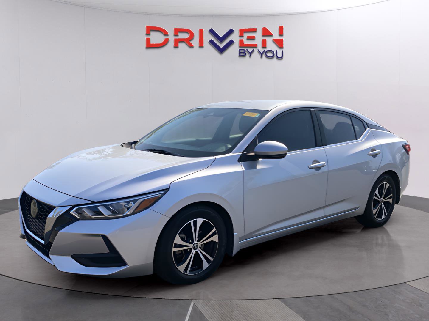 Used 2020 Nissan Sentra SV image 2