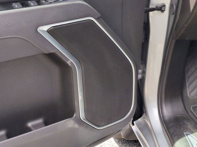 Used 2025 Chevrolet Silverado 2500 LT w/ Convenience Package image 11