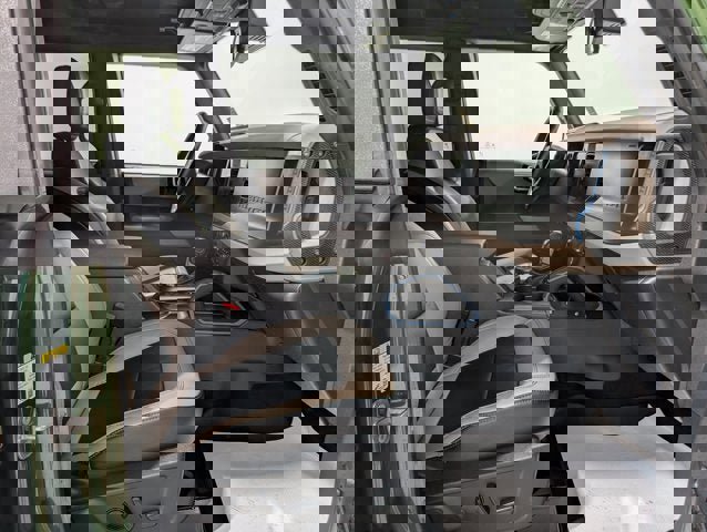 Used 2023 Ford Bronco Wildtrak image 20